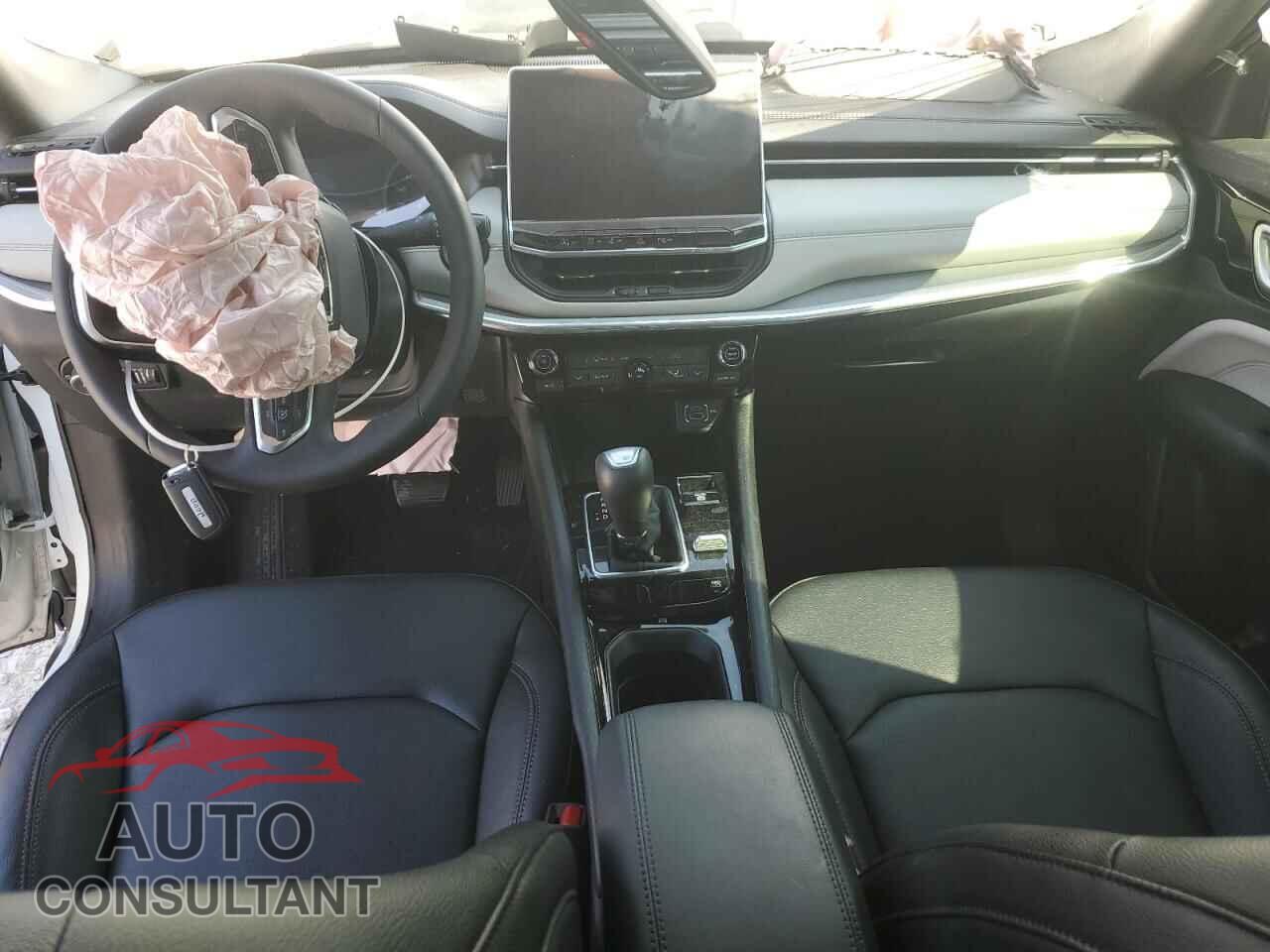 JEEP COMPASS 2024 - 3C4NJDCN9RT148567