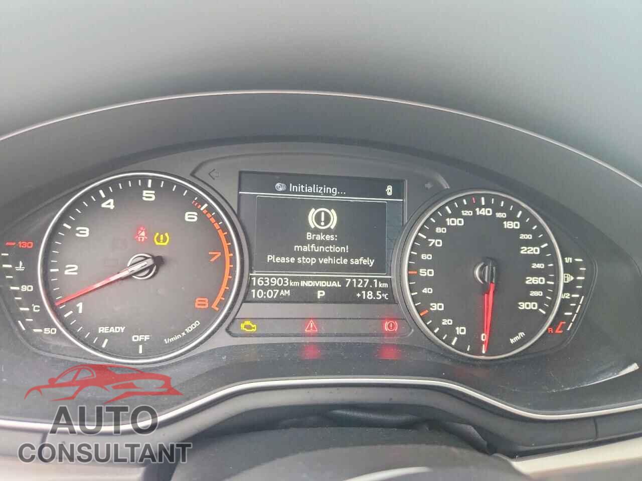 AUDI A4 2017 - WAUANAF45HN004773