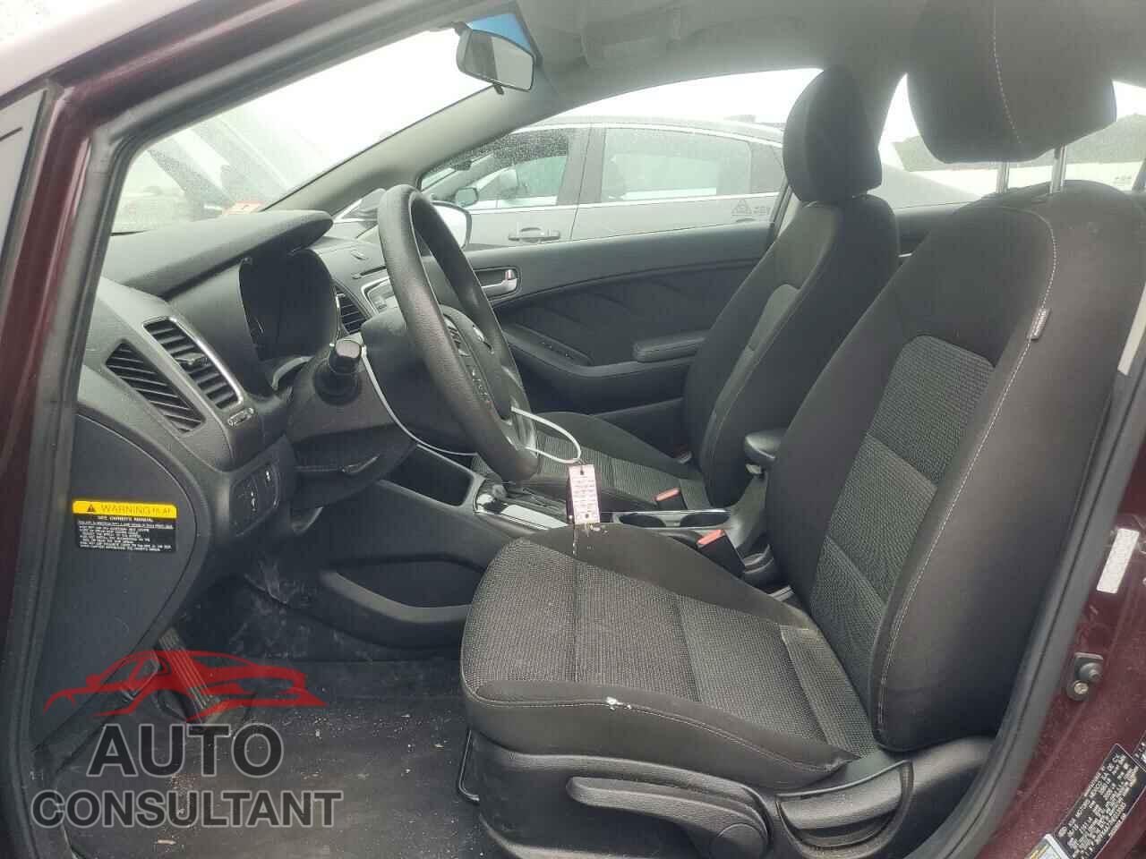 KIA FORTE 2017 - 3KPFK4A77HE013595