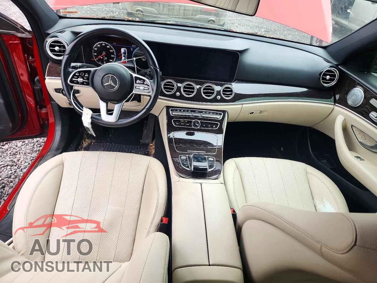 MERCEDES-BENZ E-CLASS 2020 - WDDZF8DB9LA752221