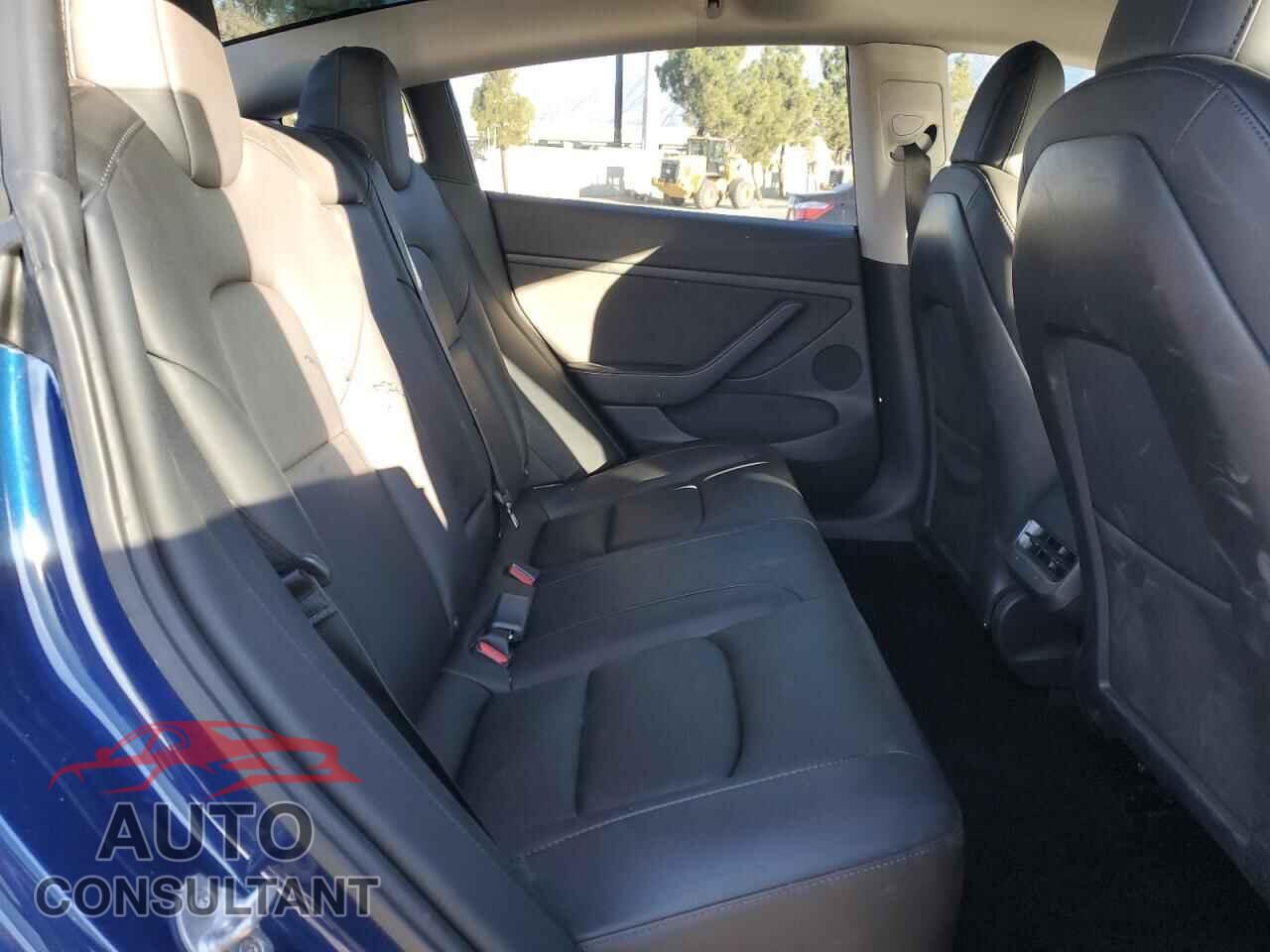 TESLA MODEL 3 2023 - 5YJ3E1EA5PF468484