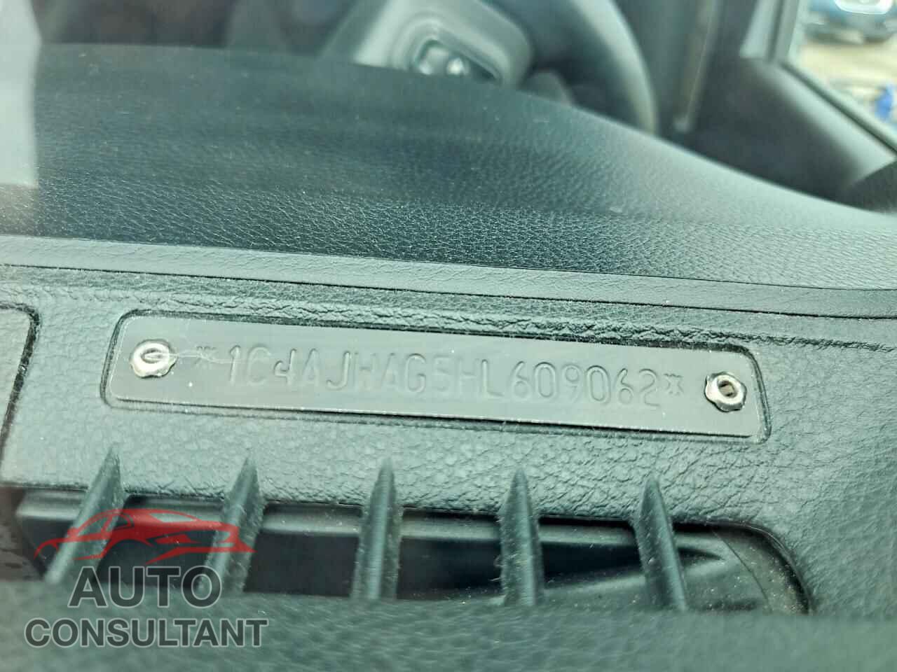 JEEP WRANGLER 2017 - 1C4AJWAG5HL609062