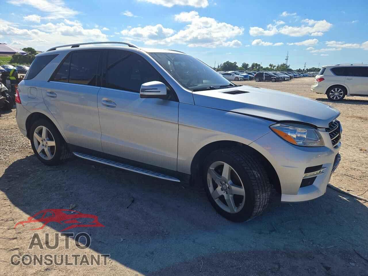 MERCEDES-BENZ M-CLASS 2015 - 4JGDA5JB0FA491275