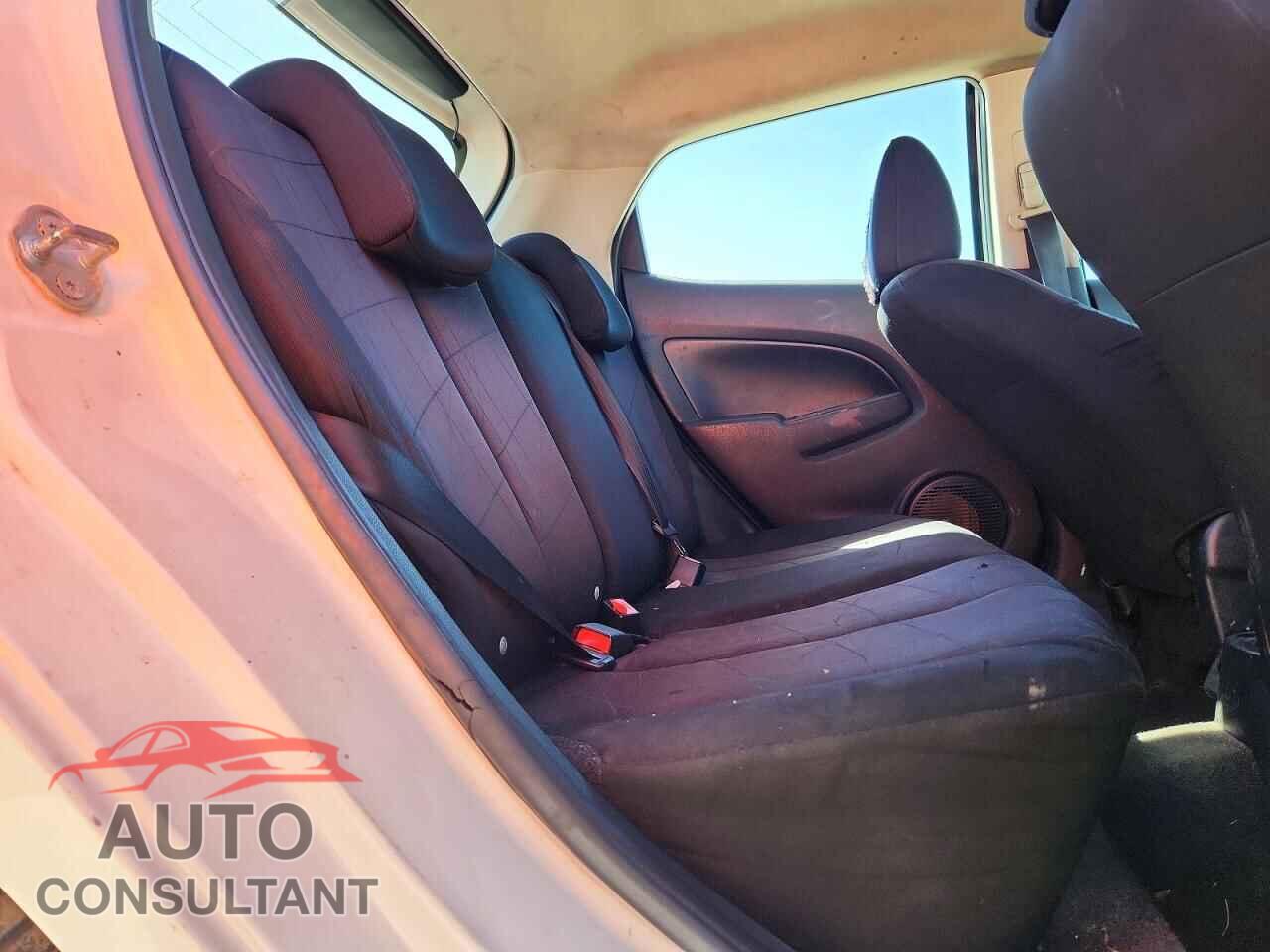 MAZDA 2 2013 - JM1DE1KY5D0159484