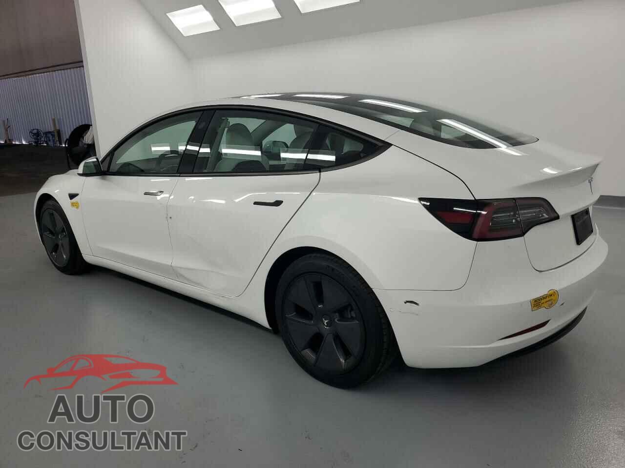 TESLA MODEL 3 2021 - 5YJ3E1EA3MF973208