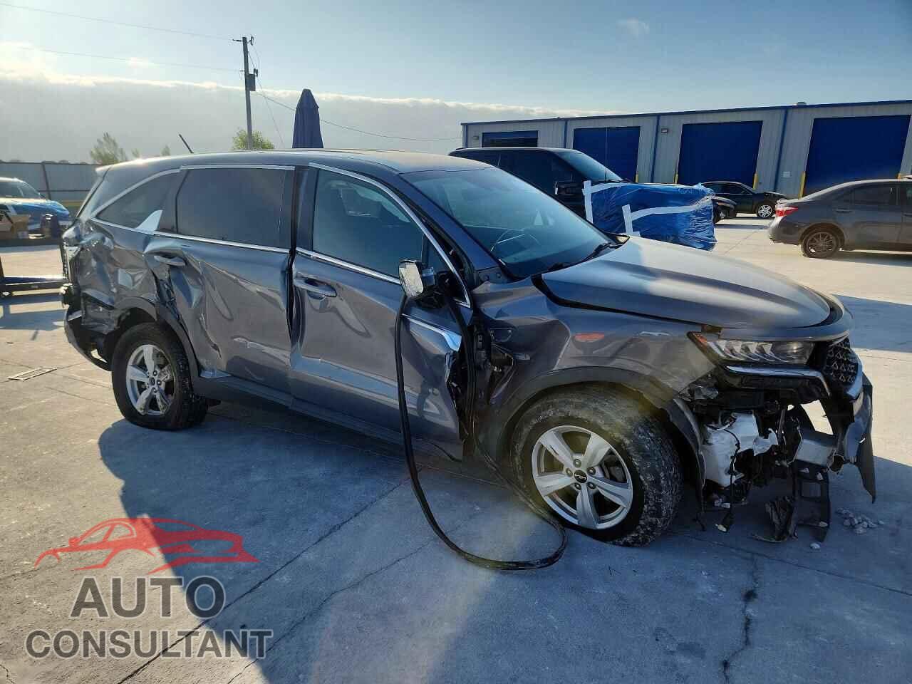 KIA SORENTO 2023 - 5XYRG4LC6PG167970