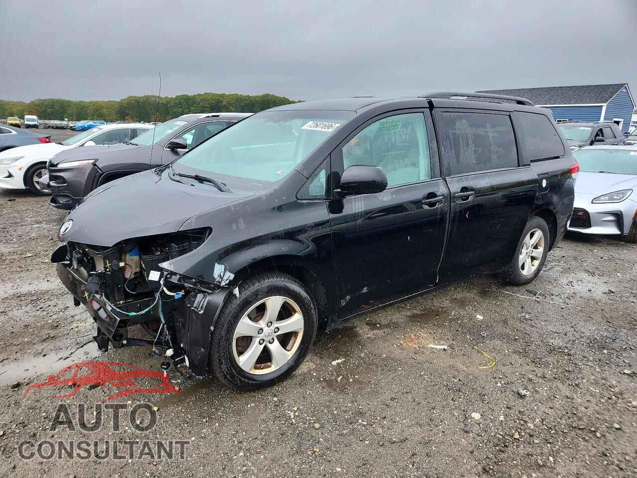TOYOTA SIENNA 2013 - 5TDKK3DC8DS342470