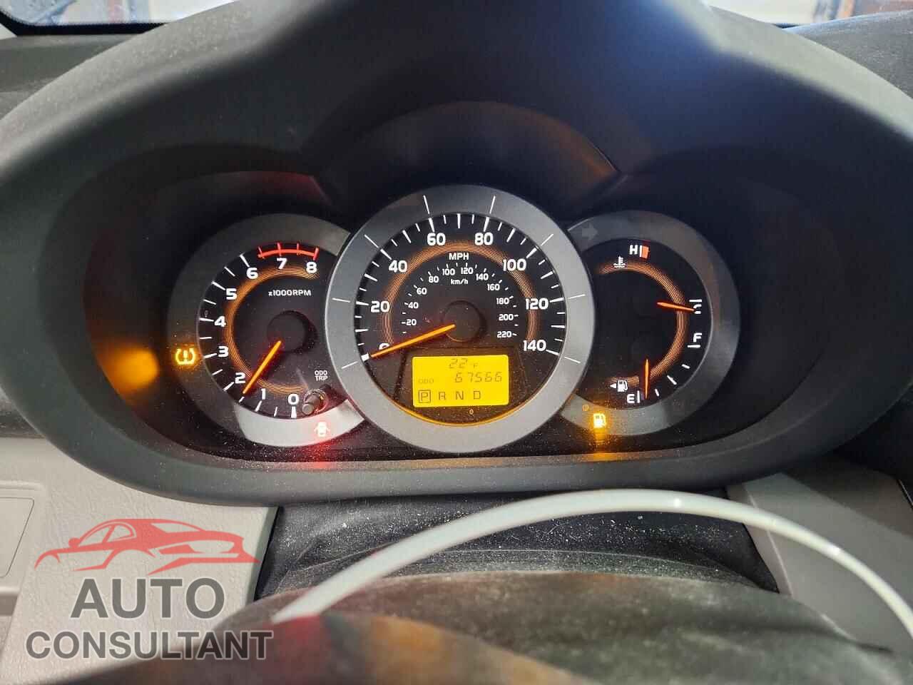 TOYOTA RAV4 2011 - 2T3BF4DV8BW118977