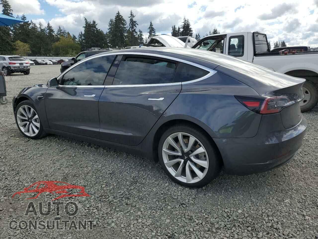 TESLA MODEL 3 2018 - 5YJ3E1EB5JF116182