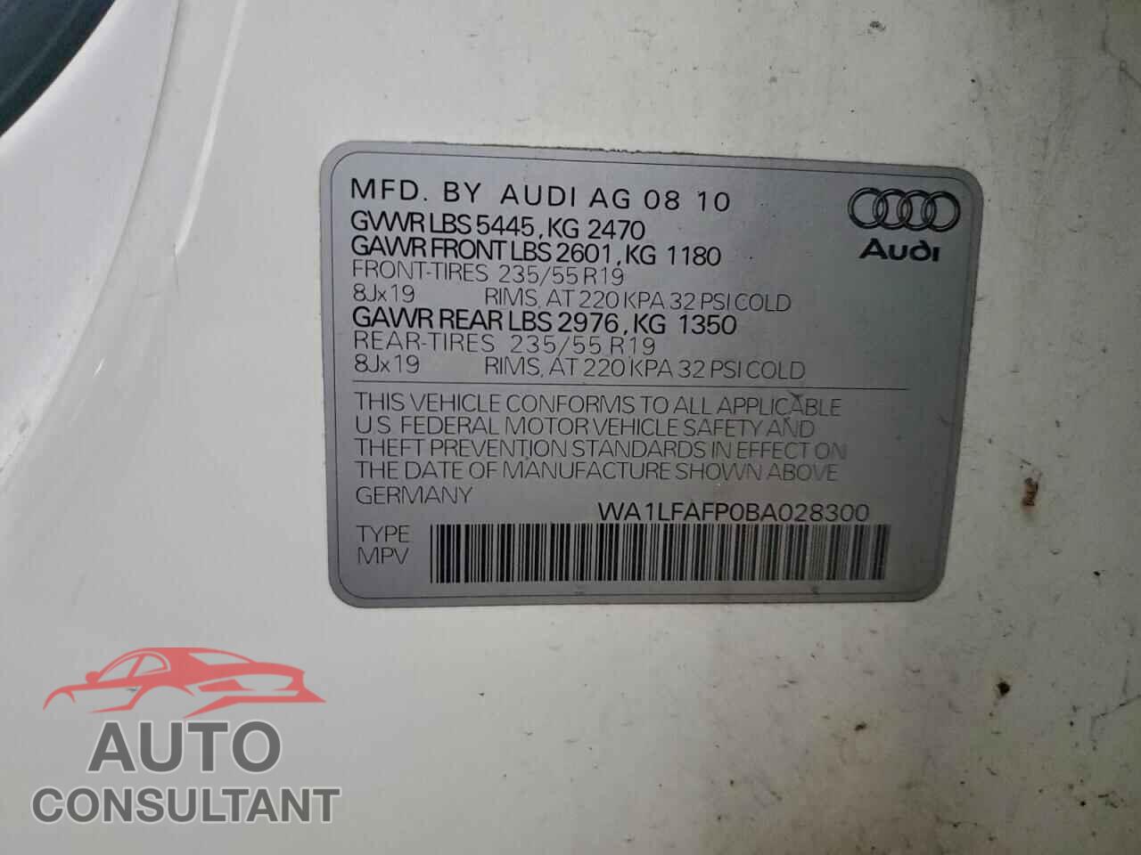 AUDI Q5 2011 - WA1LFAFP0BA028300