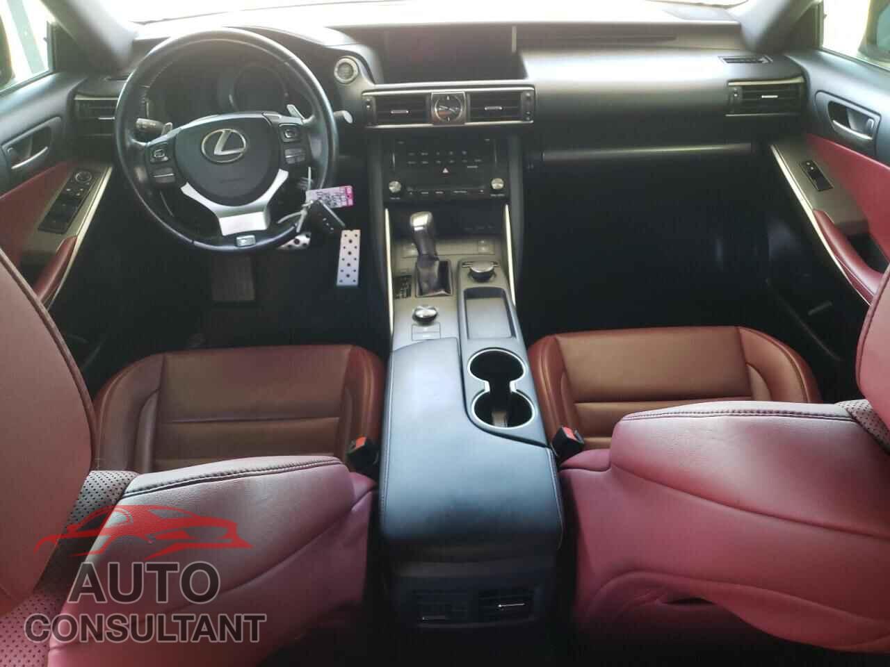 LEXUS IS 2017 - JTHBA1D21H5041371