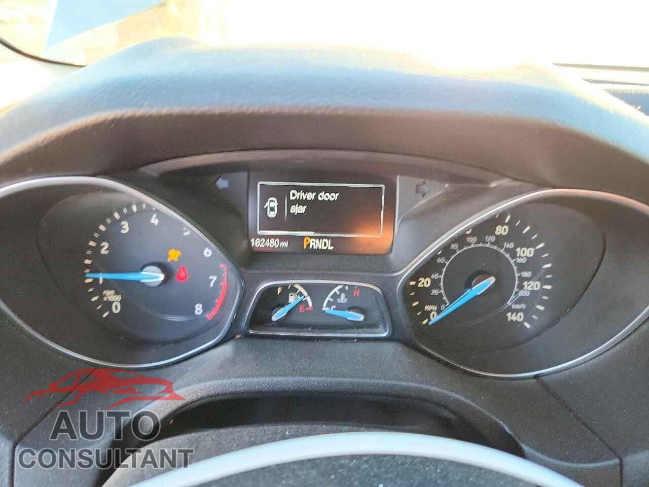 FORD FOCUS 2015 - 1FADP3F24FL289288