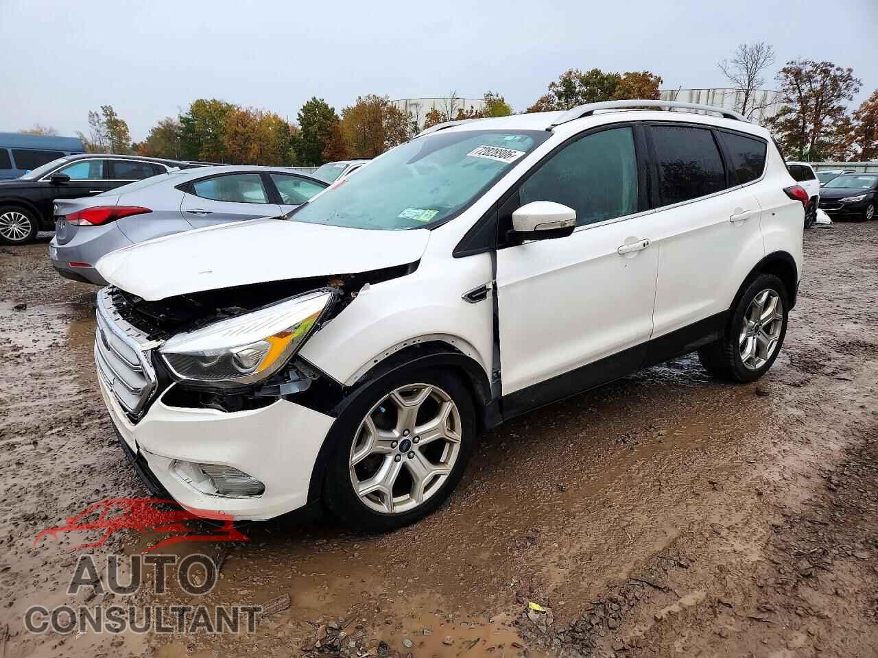 FORD ESCAPE 2019 - 1FMCU9J99KUC42800