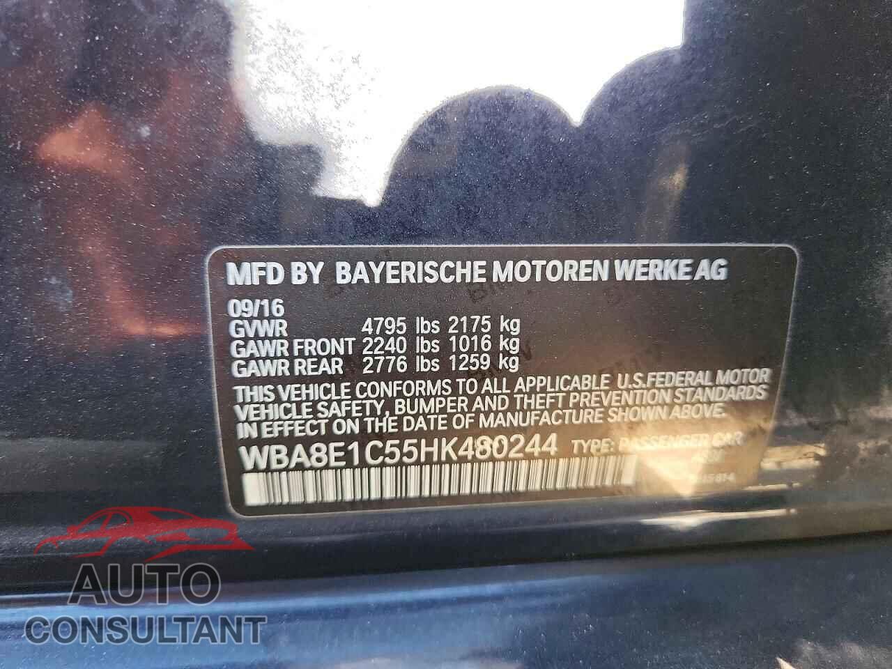 BMW 3 SERIES 2017 - WBA8E1C55HK480244