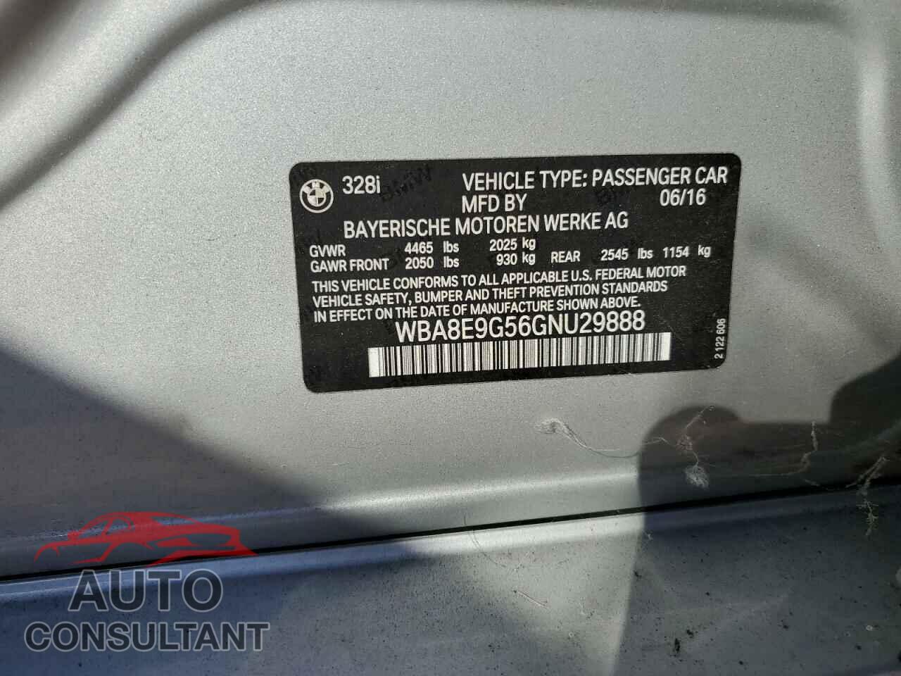 BMW 3 SERIES 2016 - WBA8E9G56GNU29888