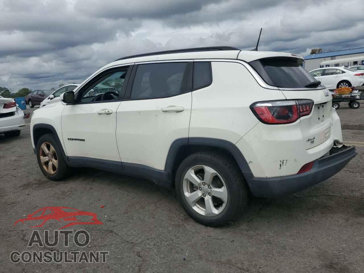 JEEP COMPASS 2018 - 3C4NJDBB3JT139262