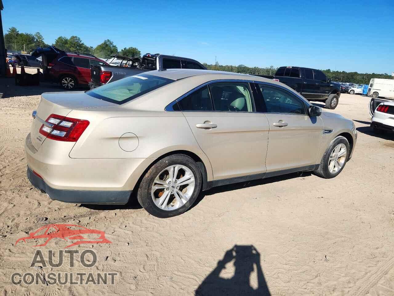 FORD TAURUS 2017 - 1FAHP2E83HG123969