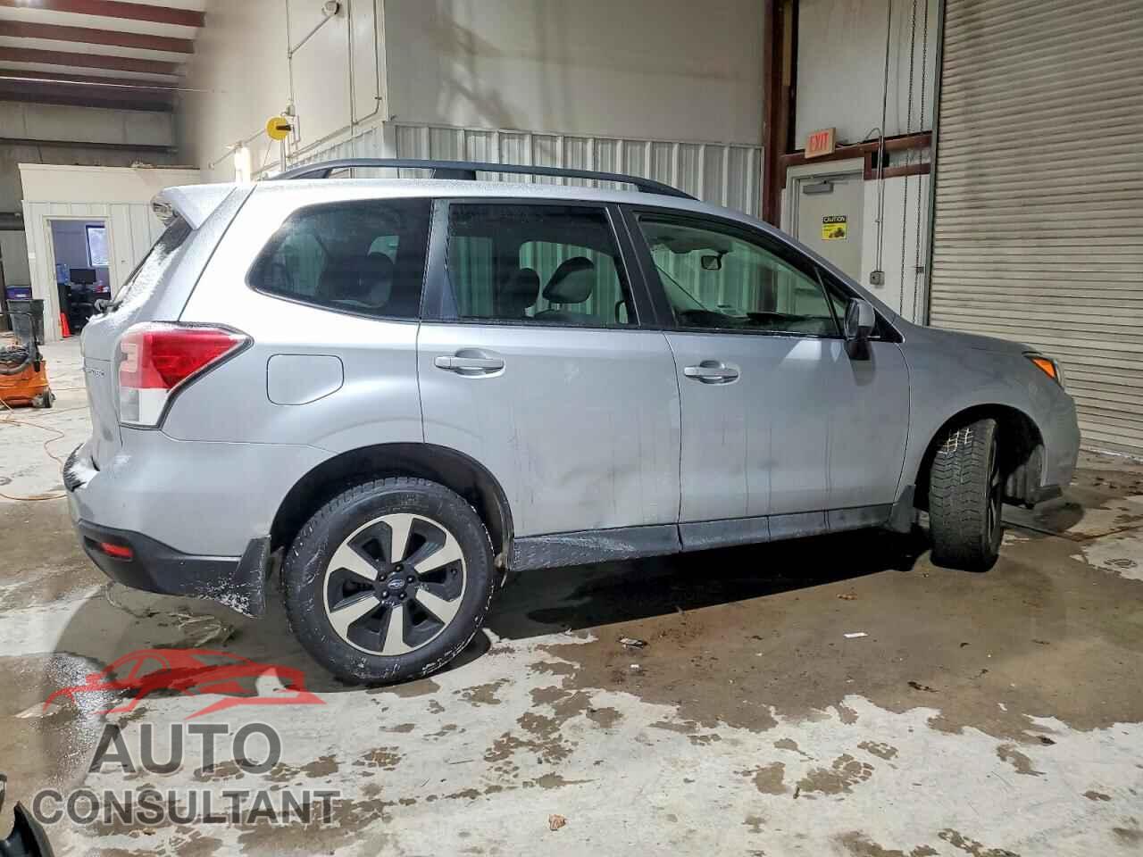 SUBARU FORESTER 2018 - JF2SJAGC0JH466799