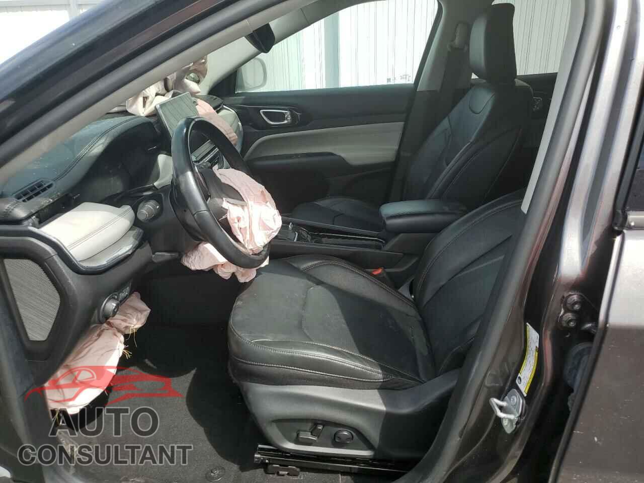JEEP COMPASS 2022 - 3C4NJDCB5NT155001