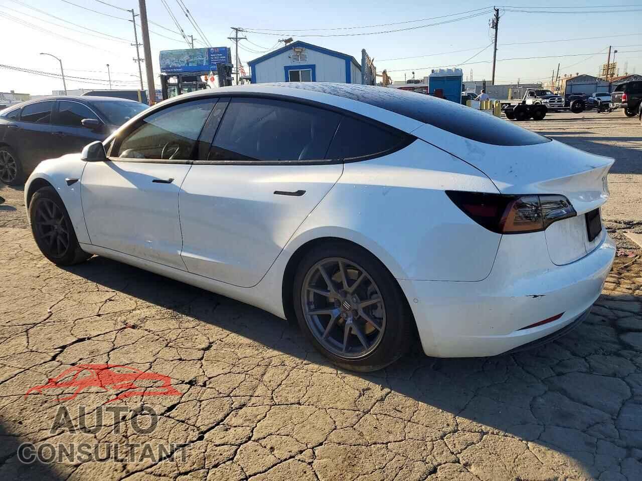 TESLA MODEL 3 2021 - 5YJ3E1EA4MF874039