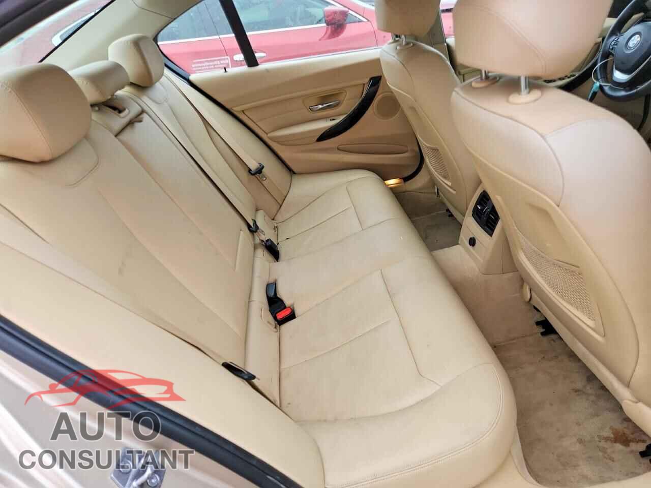 BMW 3 SERIES 2015 - WBA3A5C56FF607182