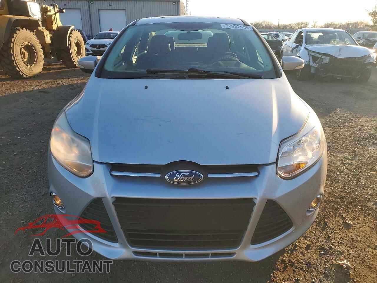 FORD FOCUS 2014 - 1FADP3F29EL145153