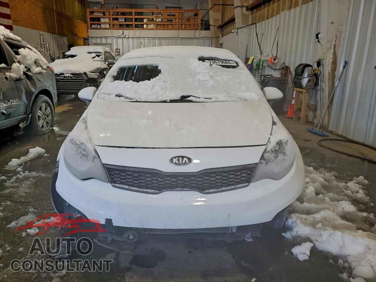 KIA RIO 2017 - KNADM4A3XH6072416