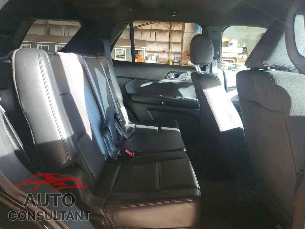 FORD EXPLORER 2017 - 1FM5K8AR8HGD93689