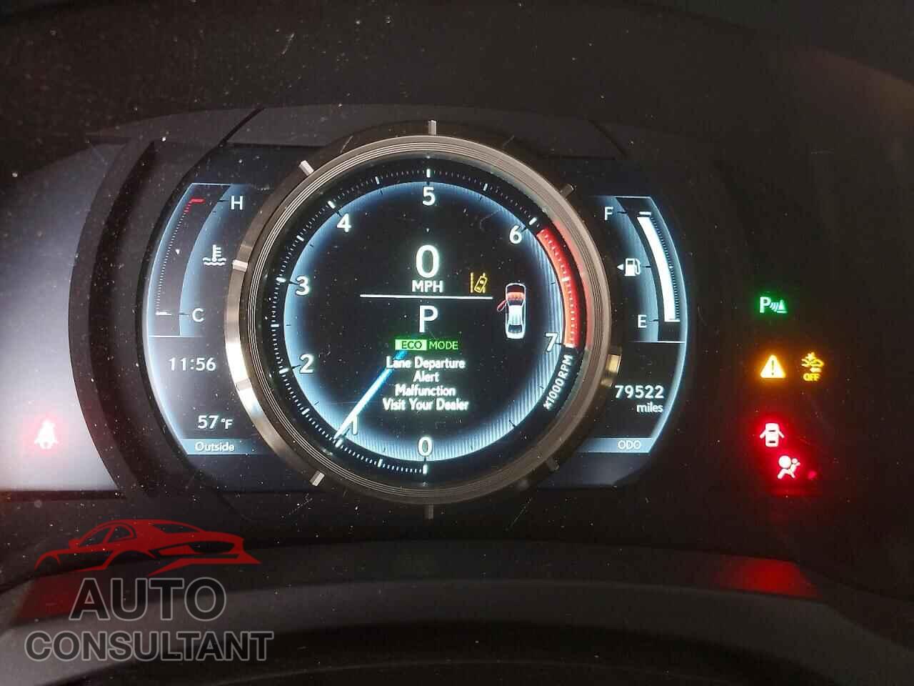 LEXUS IS 2018 - JTHBA1D20J5073377