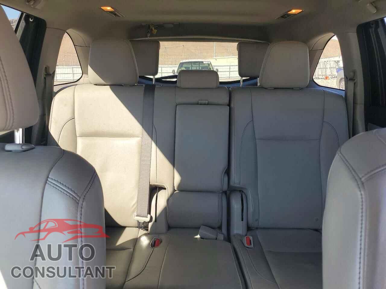 TOYOTA HIGHLANDER 2015 - 5TDKKRFHXFS099887