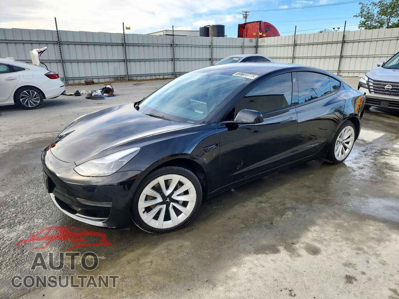 TESLA MODEL 3 2023 - 5YJ3E1EA0PF459644