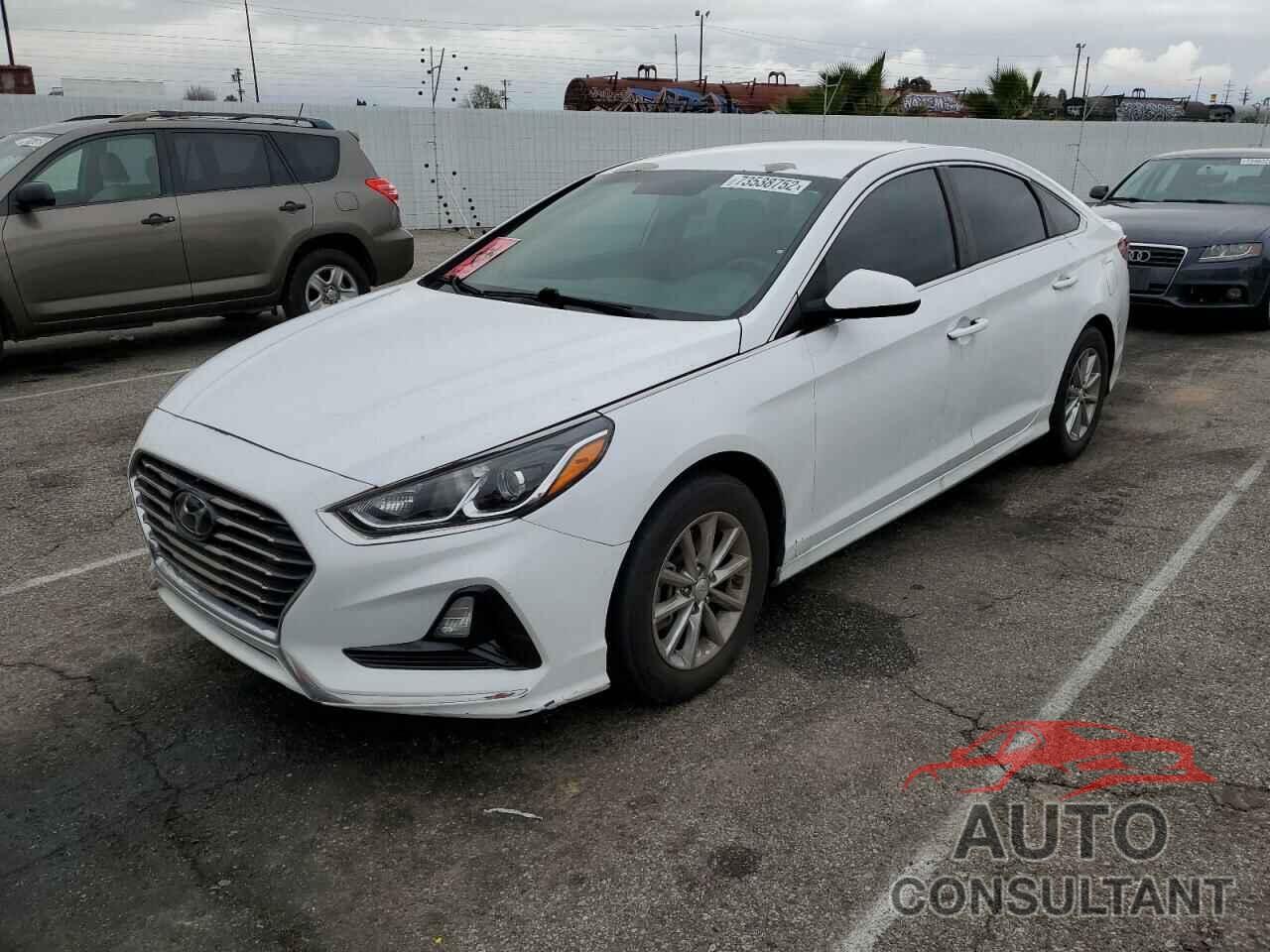 HYUNDAI SONATA 2018 - 5NPE24AF0JH627084