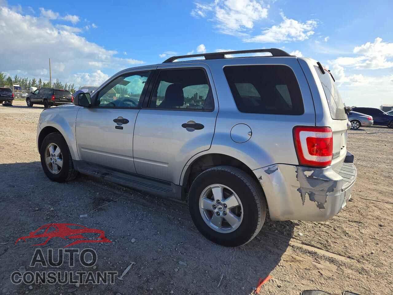 FORD ESCAPE 2010 - 1FMCU0DG8AKB43806
