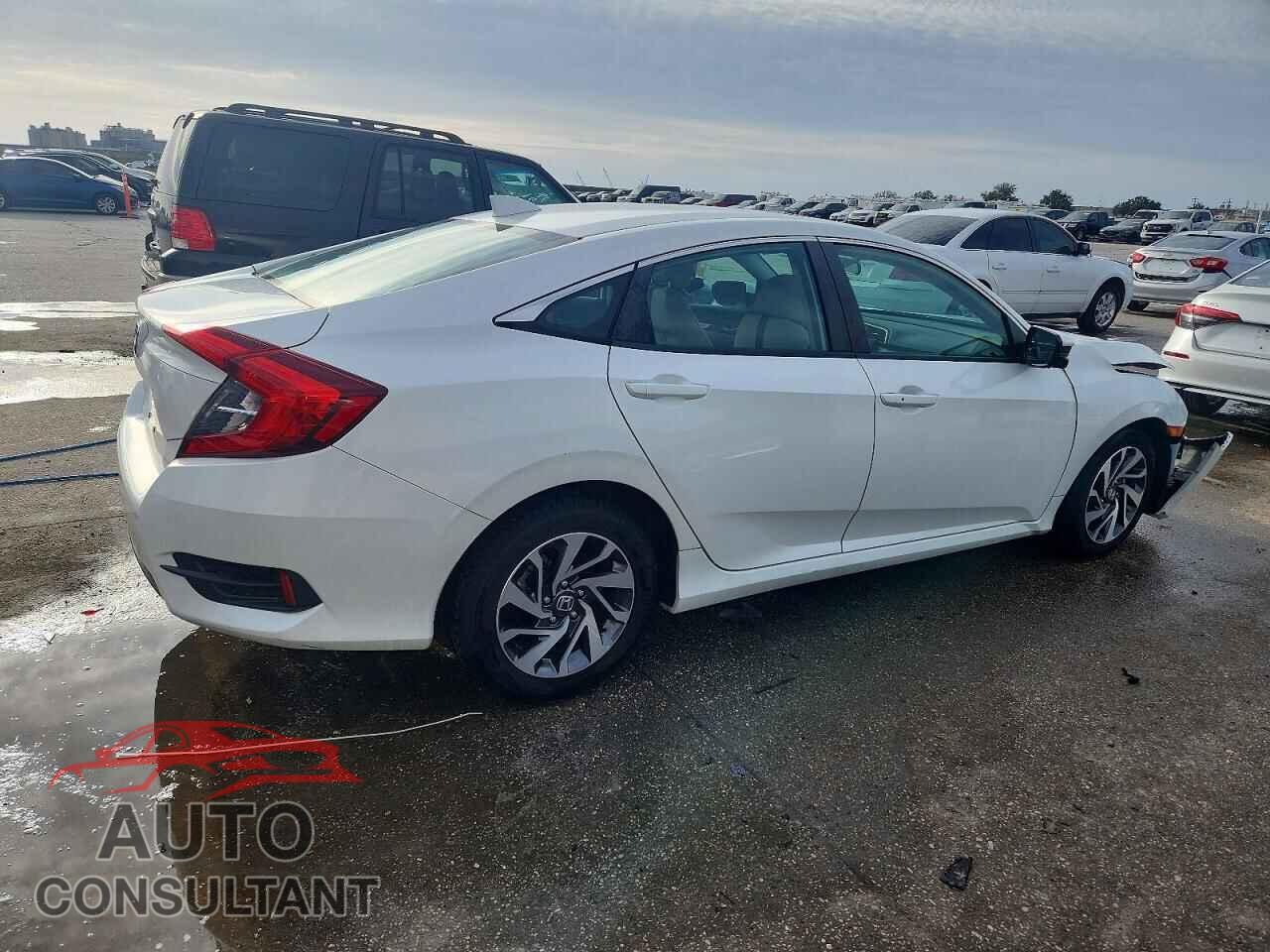 HONDA CIVIC 2017 - 19XFC2F79HE022793
