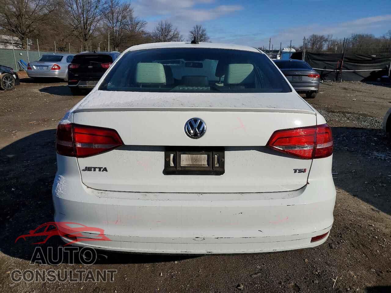 VOLKSWAGEN JETTA 2015 - 3VWD17AJ3FM348330