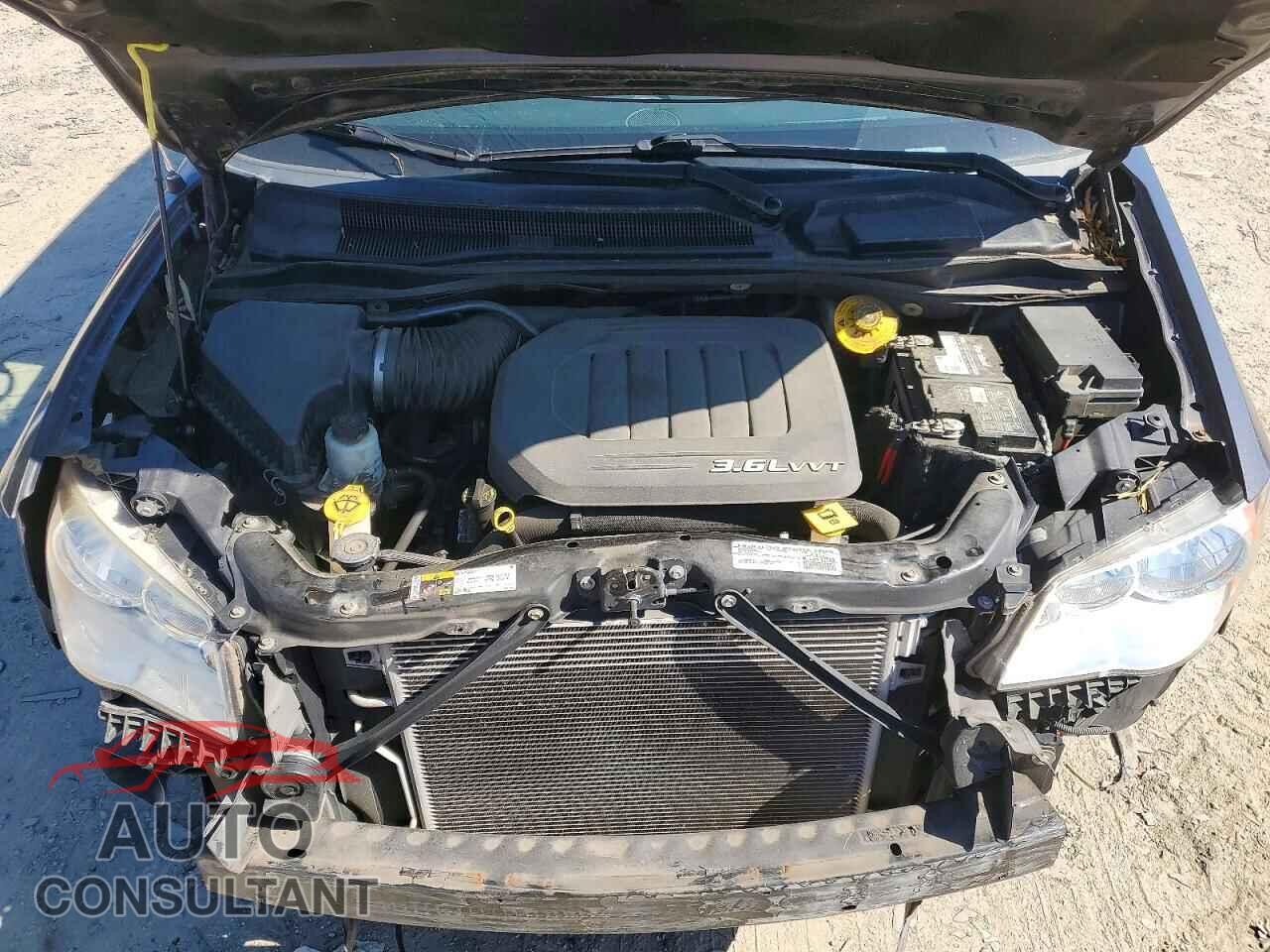 DODGE CARAVAN 2015 - 2C4RDGBGXFR569452
