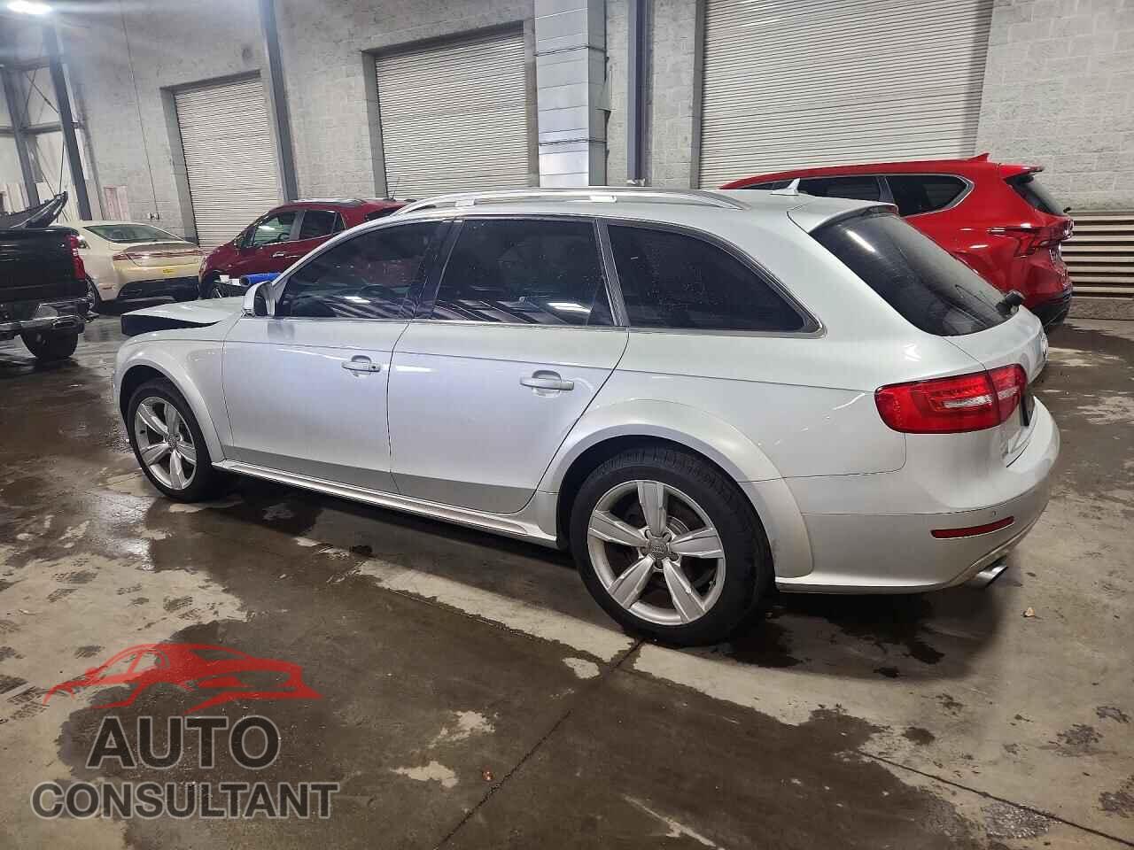 AUDI A4 2013 - WA1UFAFLXDA132345