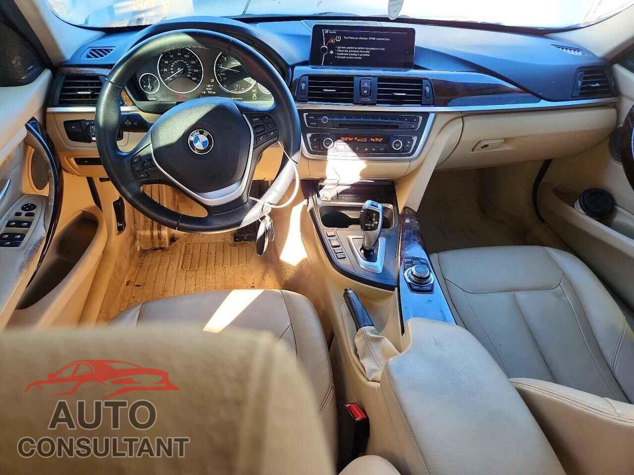 BMW 3 SERIES 2013 - WBA3B9C54DJ437368