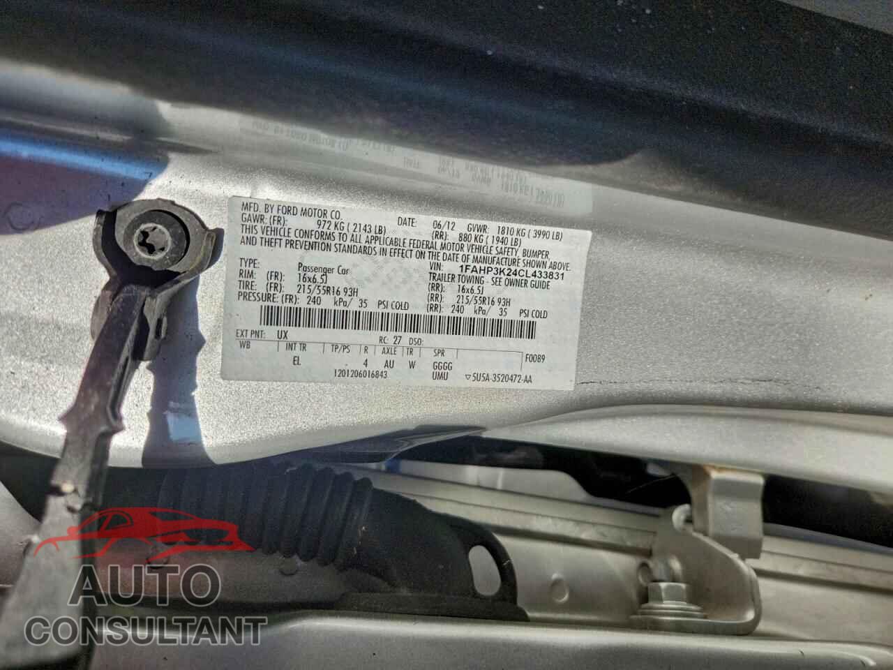 FORD FOCUS 2012 - 1FAHP3K24CL433831