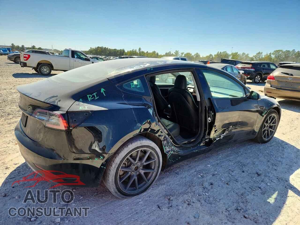 TESLA MODEL 3 2022 - 5YJ3E1EAXNF286647