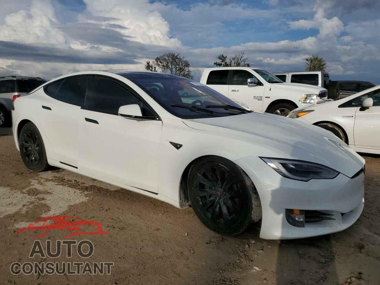 TESLA MODEL S 2017 - 5YJSA1E27HF232288