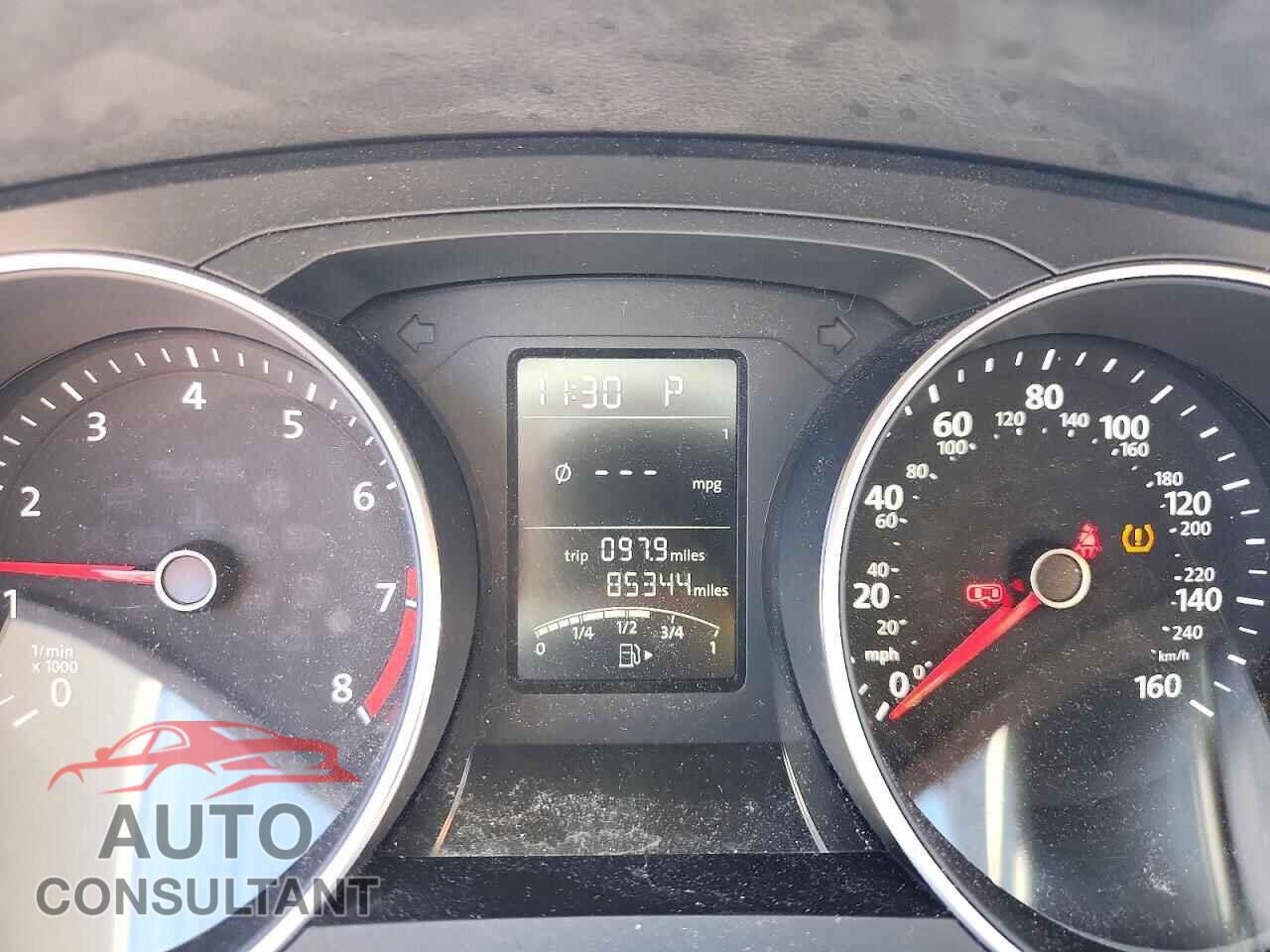 VOLKSWAGEN JETTA 2017 - 3VW2B7AJ1HM261260