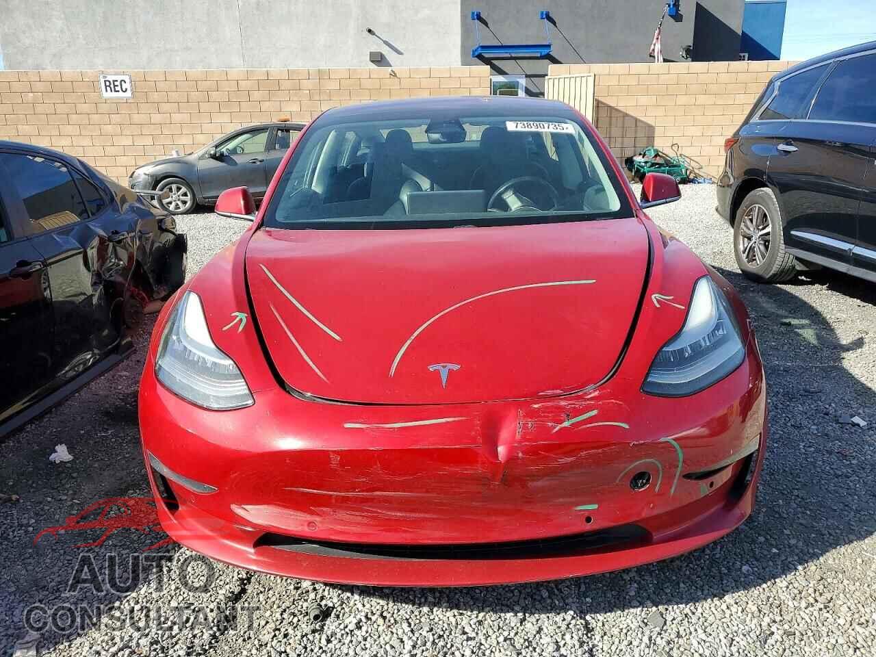 TESLA MODEL 3 2018 - 5YJ3E1EA9JF015413