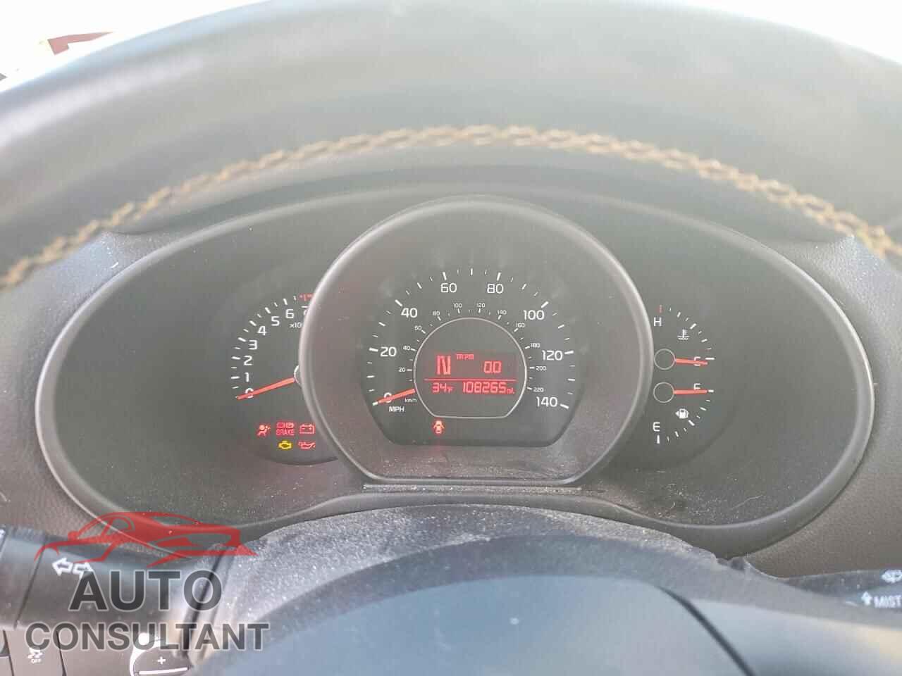 KIA SOUL 2014 - KNDJP3A59E7105310