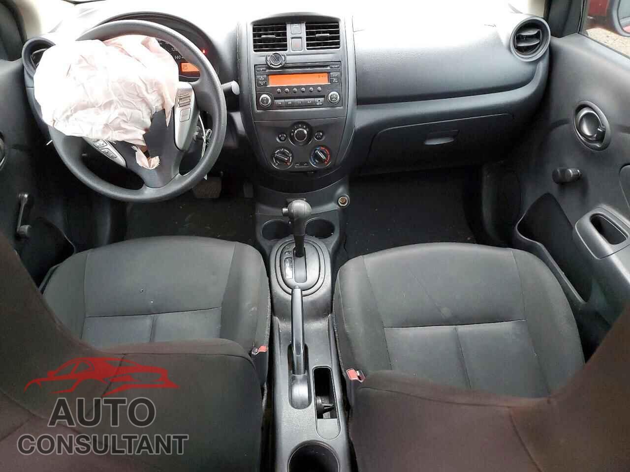 NISSAN VERSA 2017 - 3N1CN7AP1HL807356