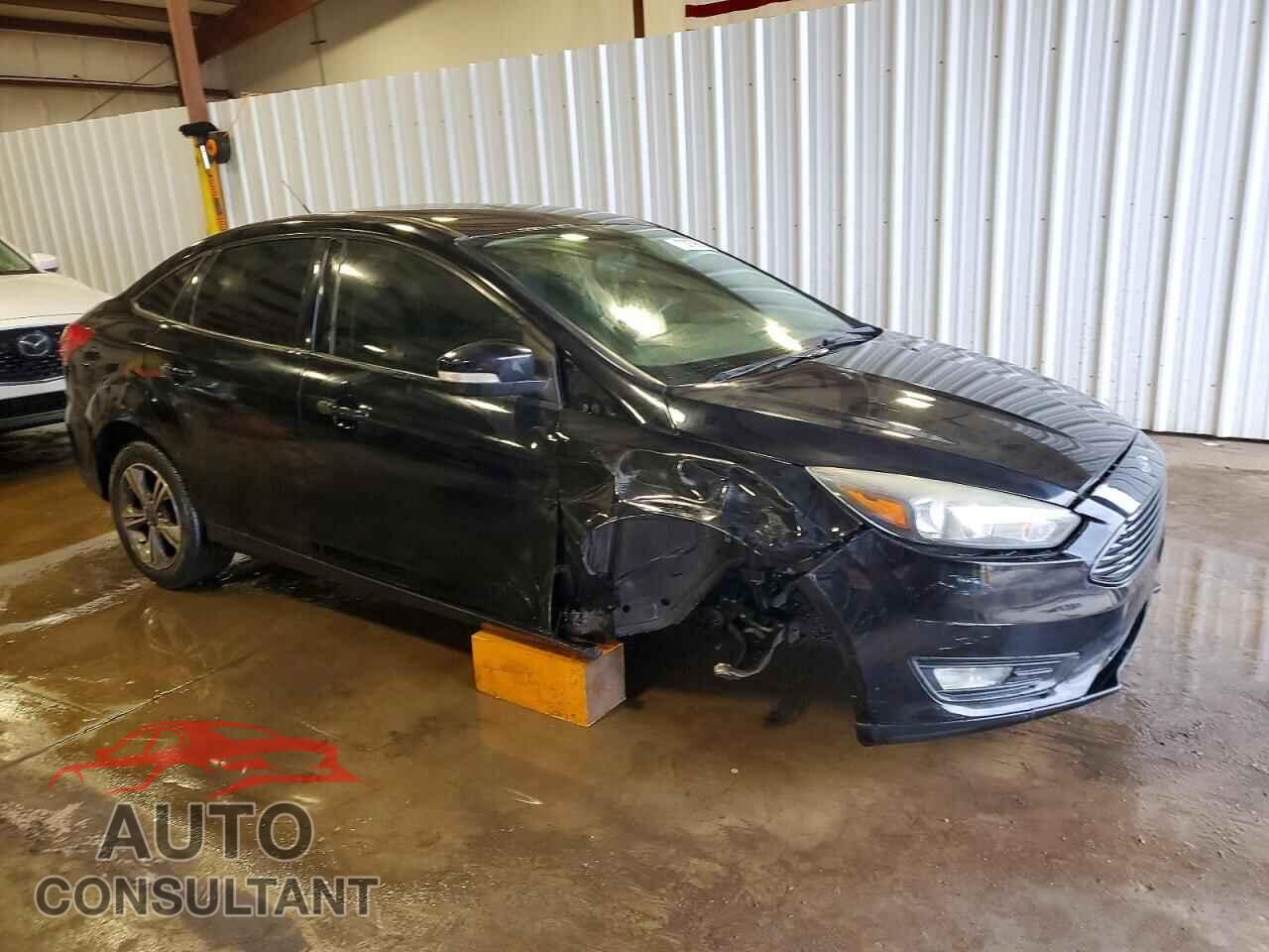 FORD FOCUS 2017 - 1FADP3FE6HL251073