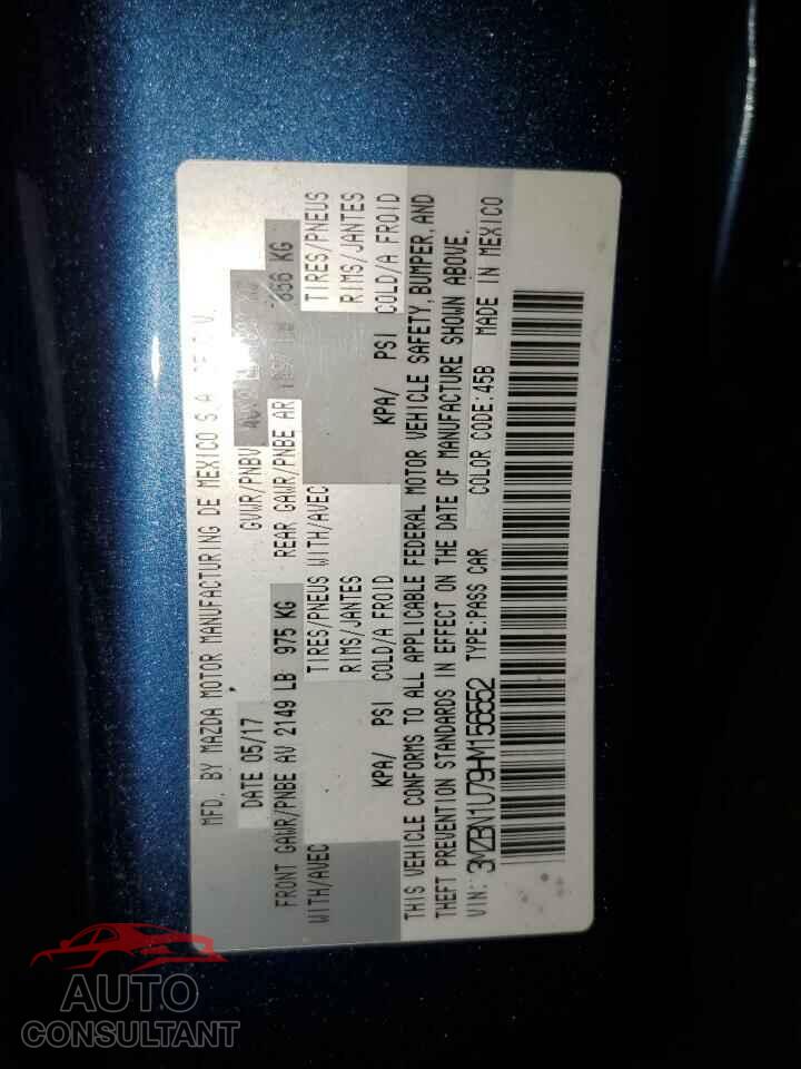 MAZDA 3 2017 - 3MZBN1U79HM156552