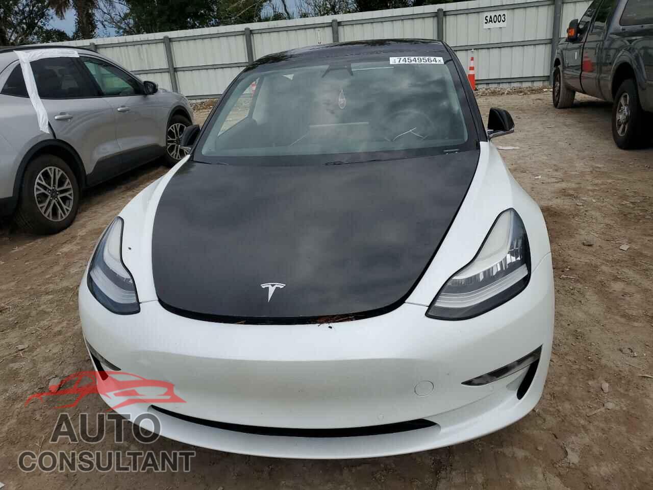 TESLA MODEL 3 2020 - 5YJ3E1EA8LF645829