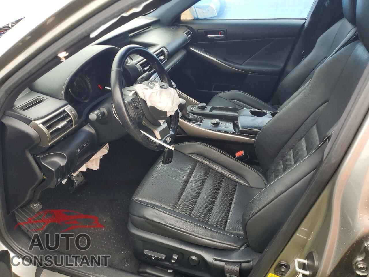 LEXUS IS 2016 - JTHBA1D28G5011962