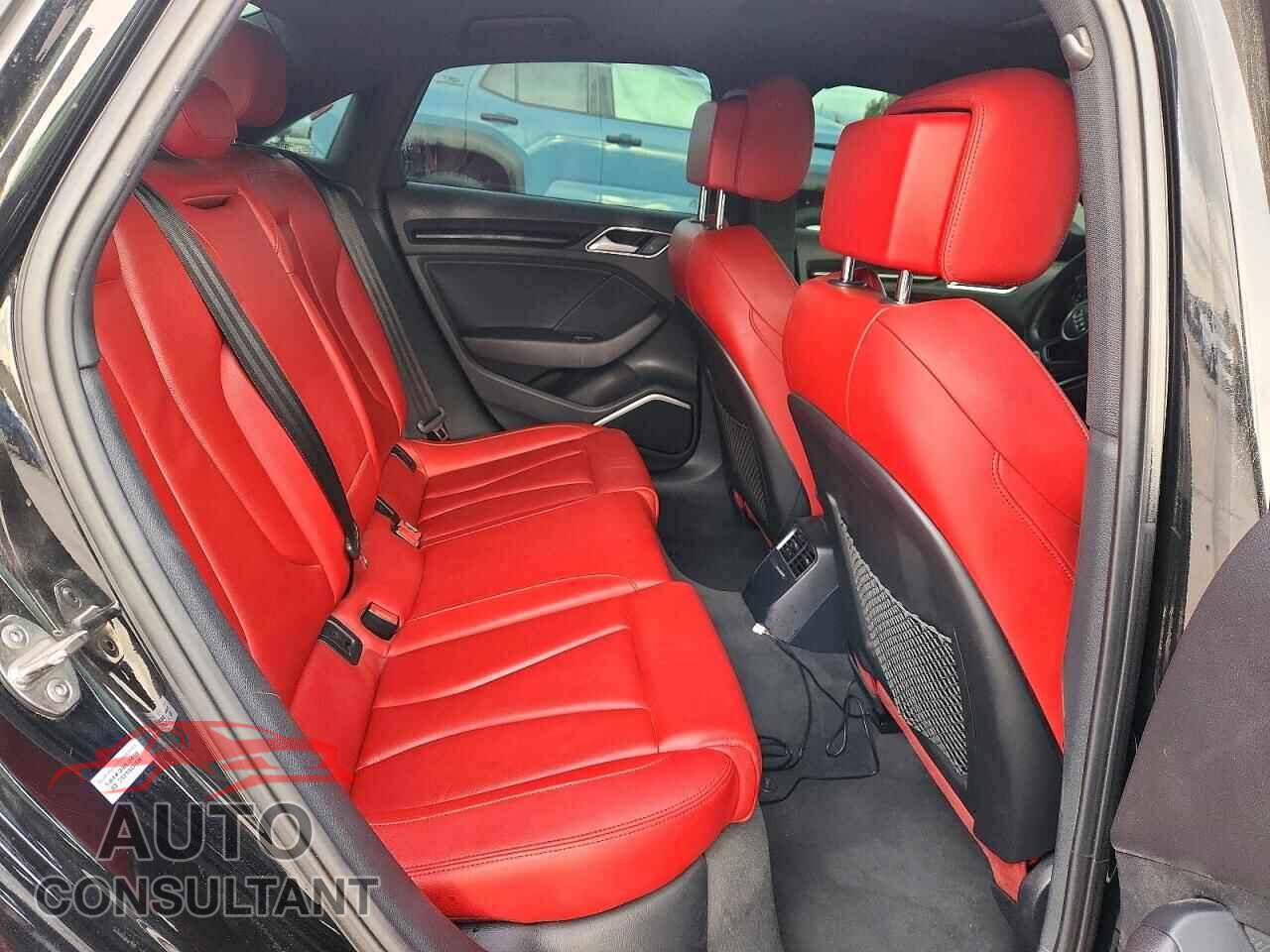 AUDI S3 2018 - WAUB1GFF2J1028711